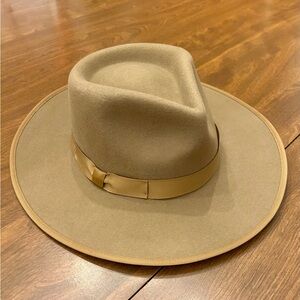 Gigi Pip Oatmeal Monroe Rancher Felt Fedora Hat Size 55